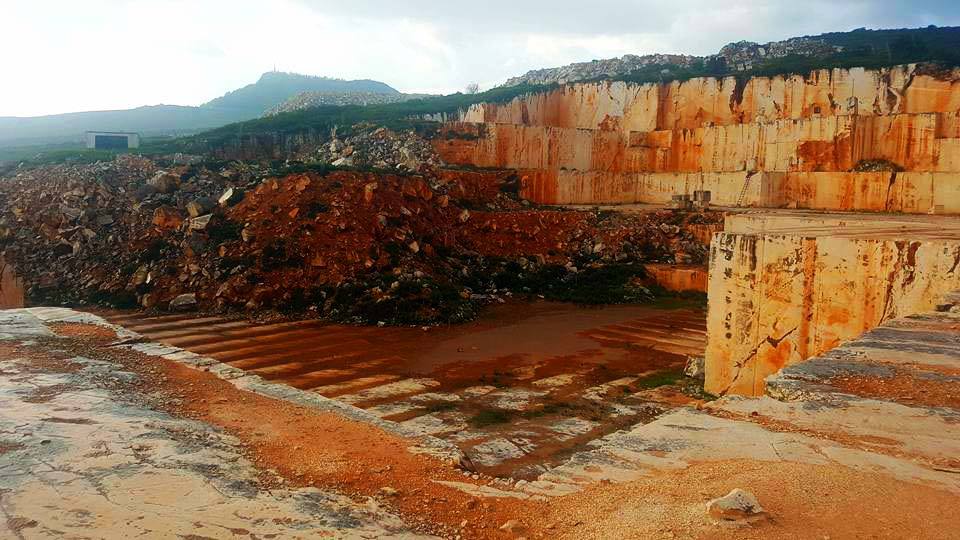 Excursión a las canteras contemporáneas del cerro de las Chozas.